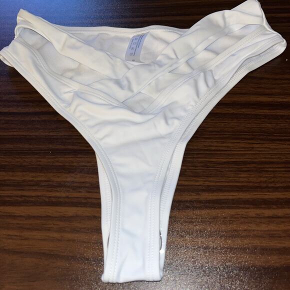 Women's White Bikini Bottom Cheeky Swimsuit Criss Cross Cut Out Back Bottom S - Picture 4 of 8
